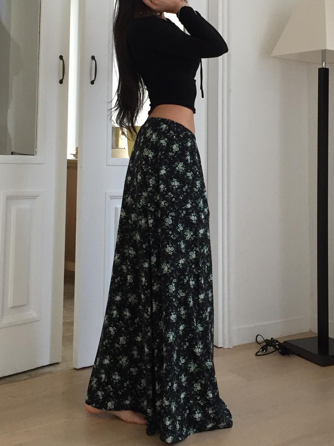 Rose Flare Long Skirt