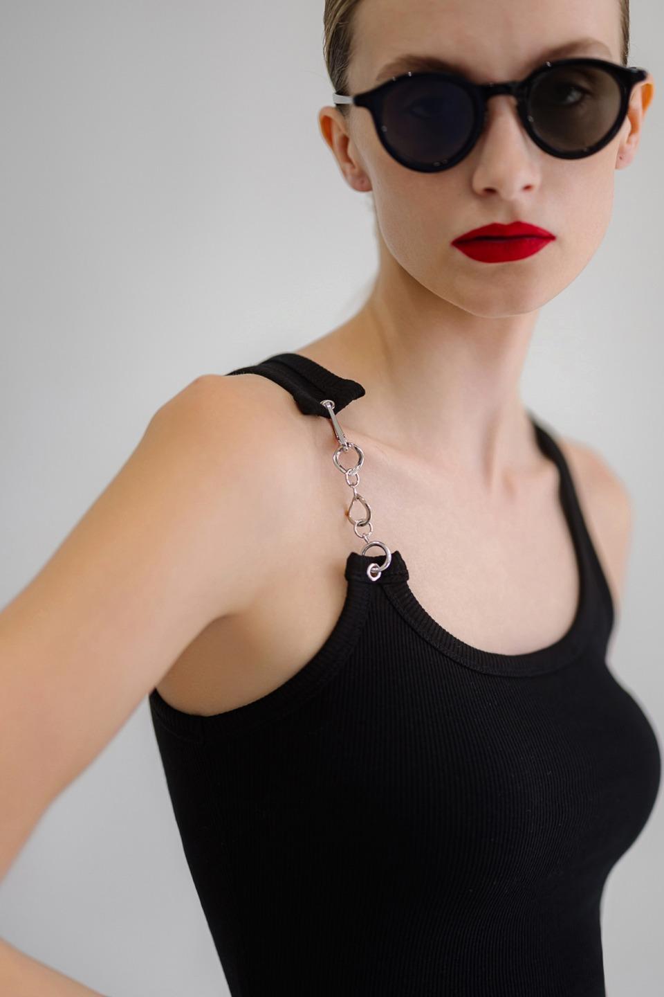 Ring Cage Shoulder Point Top [BLACK]