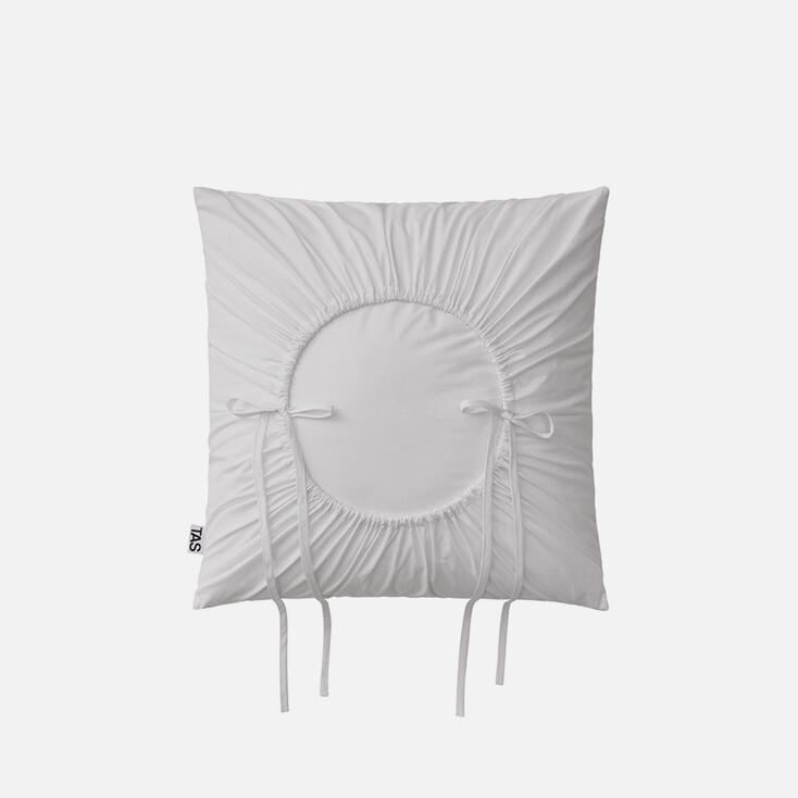 DEW CUSHION (WHITE)