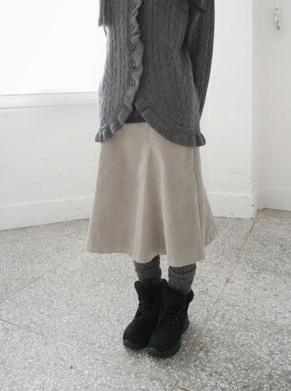 인시젼 코듀로이 미디 스커트 (3c)