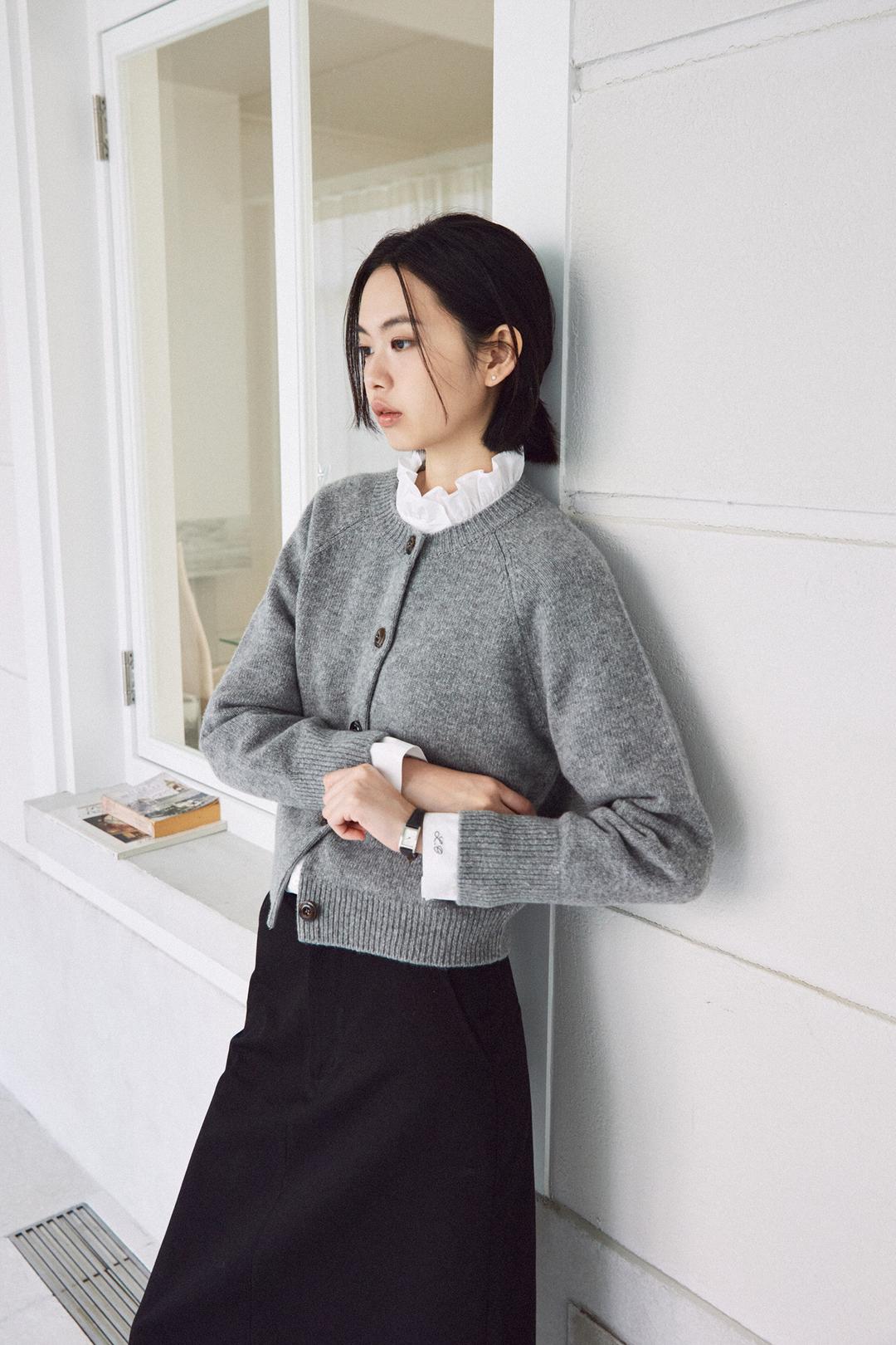 [Black week sale 11/16 11:00 ~ 11/30] 5 button cashmere crew neck cardigan (gray)