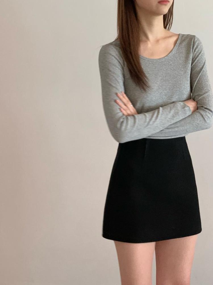 하우스 에임 딥 유넥 티셔츠 HAUS Aim deep u neck t-shirts