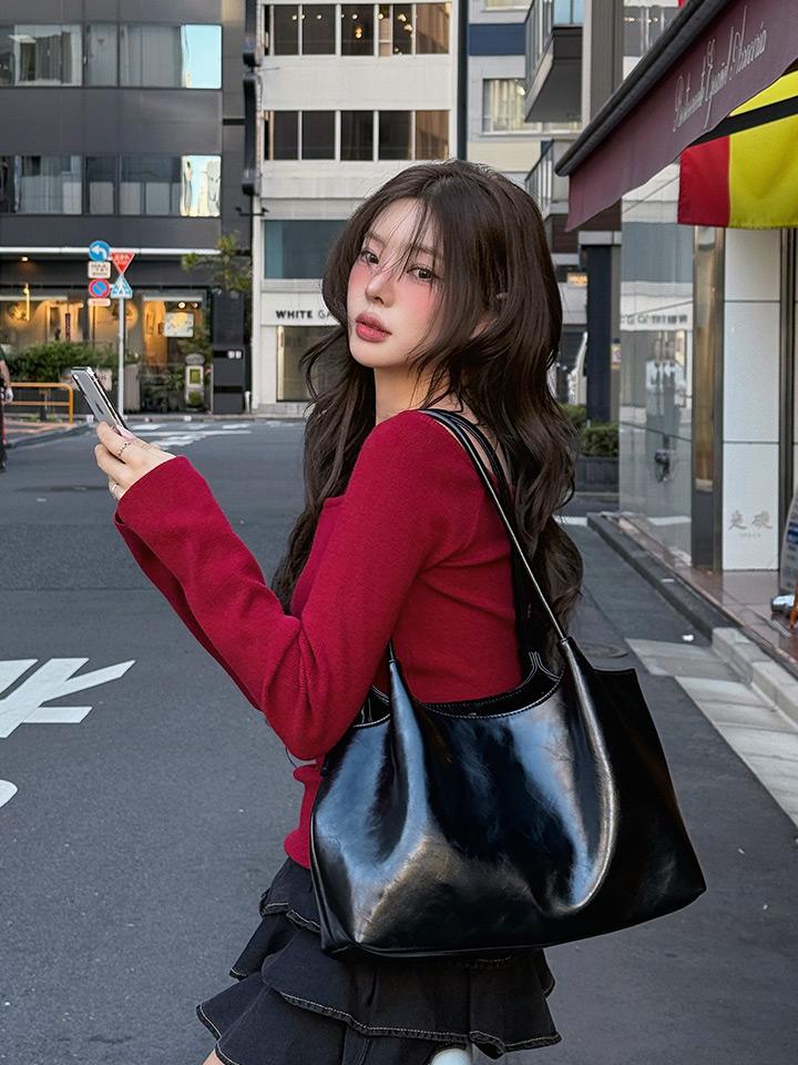 슈펜 [5차 예약배송][은채PICK] 핀턱 로우 미디움 숄더백_보부상숄더백 가죽숄더백 레더숄더백 스웨이드숄더백 노트북숄더백 데일리룩 출근룩 하객룩 면접룩 HPABGGA010