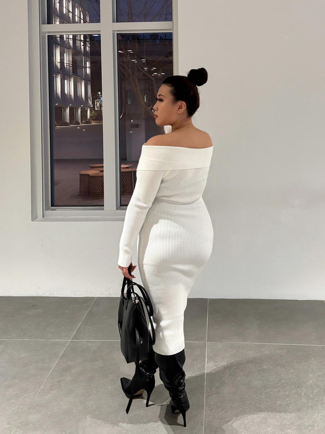 웨더 오프숄더 원피스