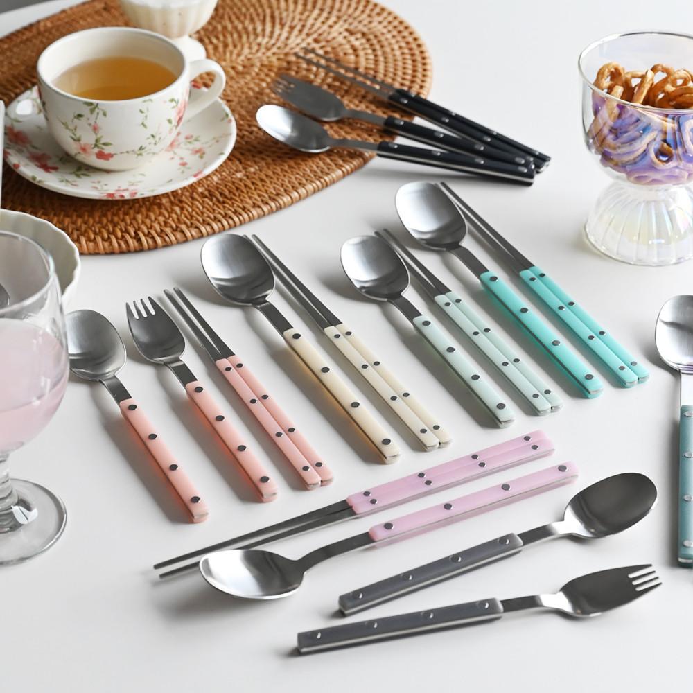 베르치아 어린이 어른 숟가락 젓가락 포크 키즈 수저세트