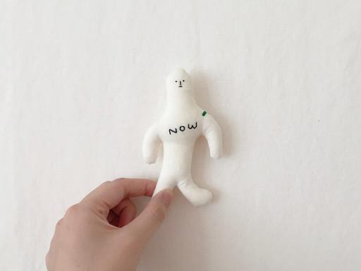 작은인형 나우군