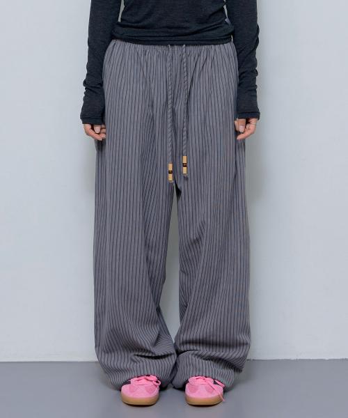 코지 스트라이프 와이드 팬츠 (GRAY)_F24ZD881