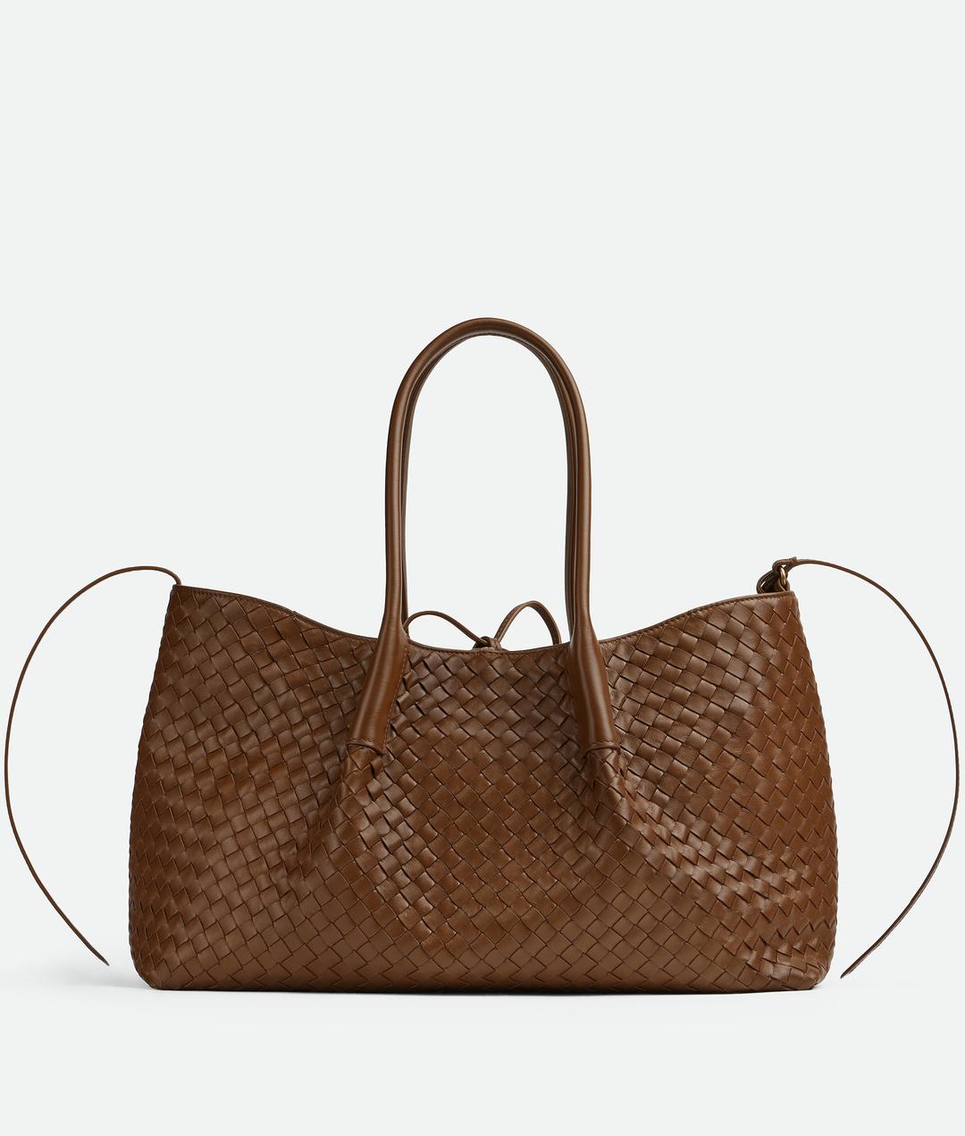 피나코테카 에 대한 여성 에 노치올라/앰버