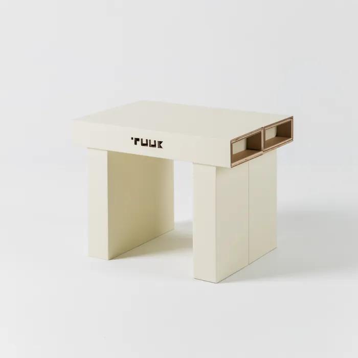 Tuuk Chair l Ivory