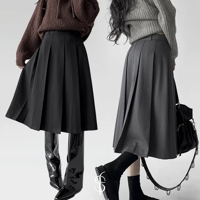 하시모토 칸나 플리츠 미디 기장 스커트