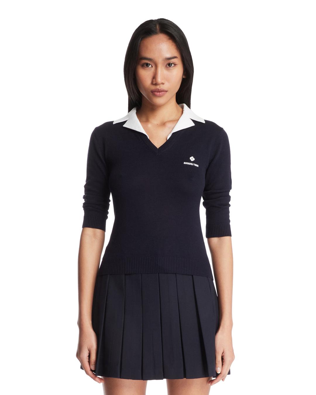 블루 콘트라스트 칼라 스웨터