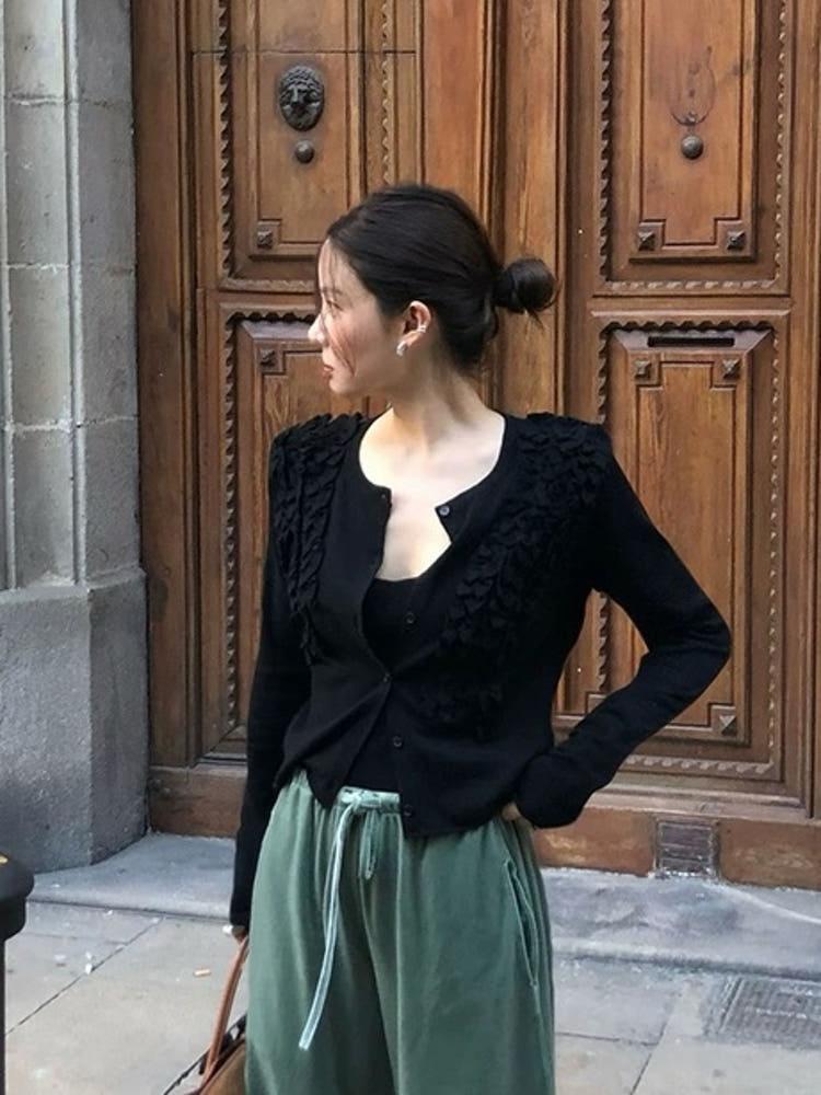 [개별선택]로라 프릴 울 가디건 슬리브리스 나시 탑 투피스