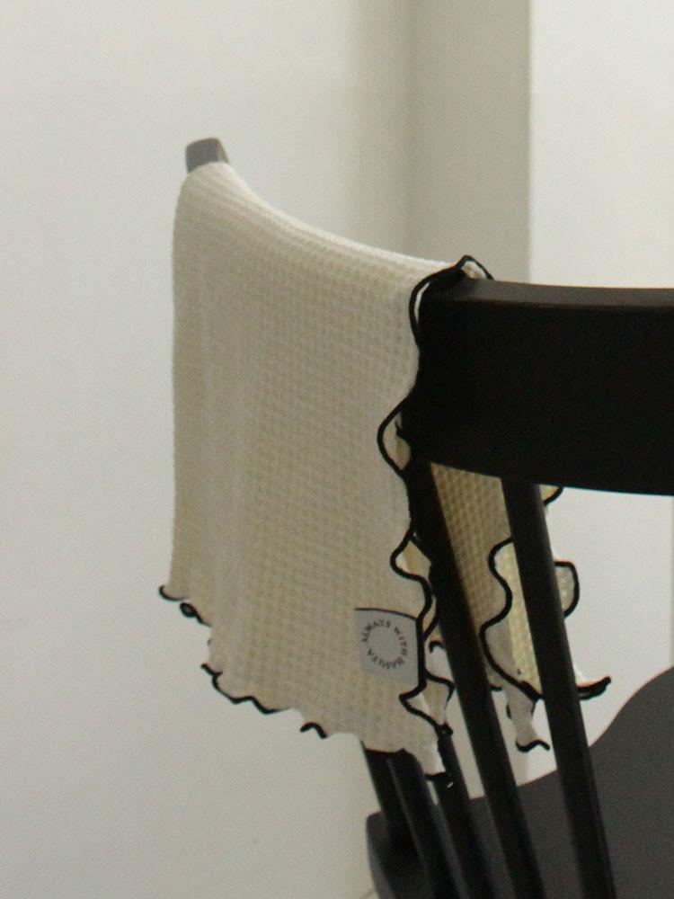 하슈타 우글우글 두꺼운면 아이보리 테이블매트 가전덮개