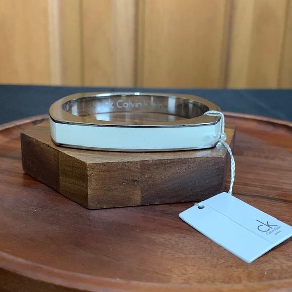 NWT Calvin Klein beige and silver bangle bracelet