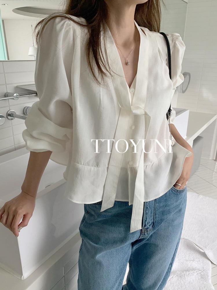 멜라운지 벨 타이 블라우스 mellounge 퍼프 브이넥 떠유니