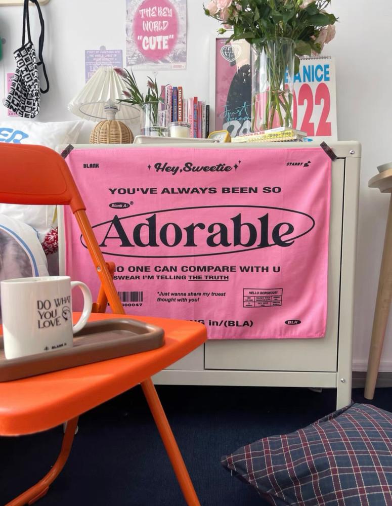 하이틴 핑크 레터링 패브릭 포스터 가리개 담요 키치 유니크 천 테이블 보 새달바스켓 : 새달바스켓