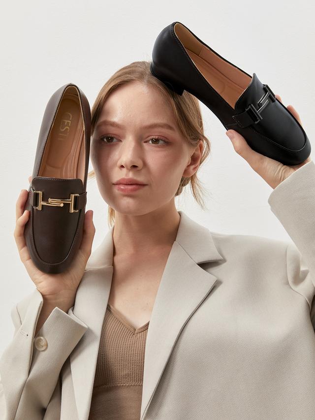 PRADA ロボット型キーホルダー エドワード - メルカリ