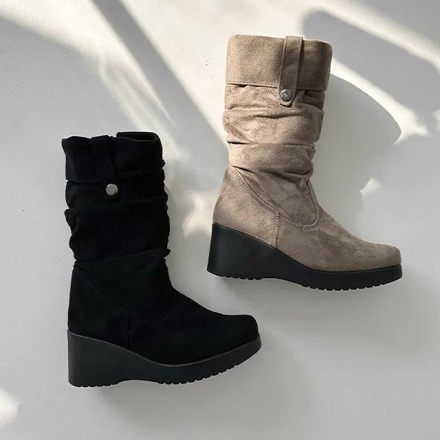 밀키 스웨이드 셔링 웨지부츠