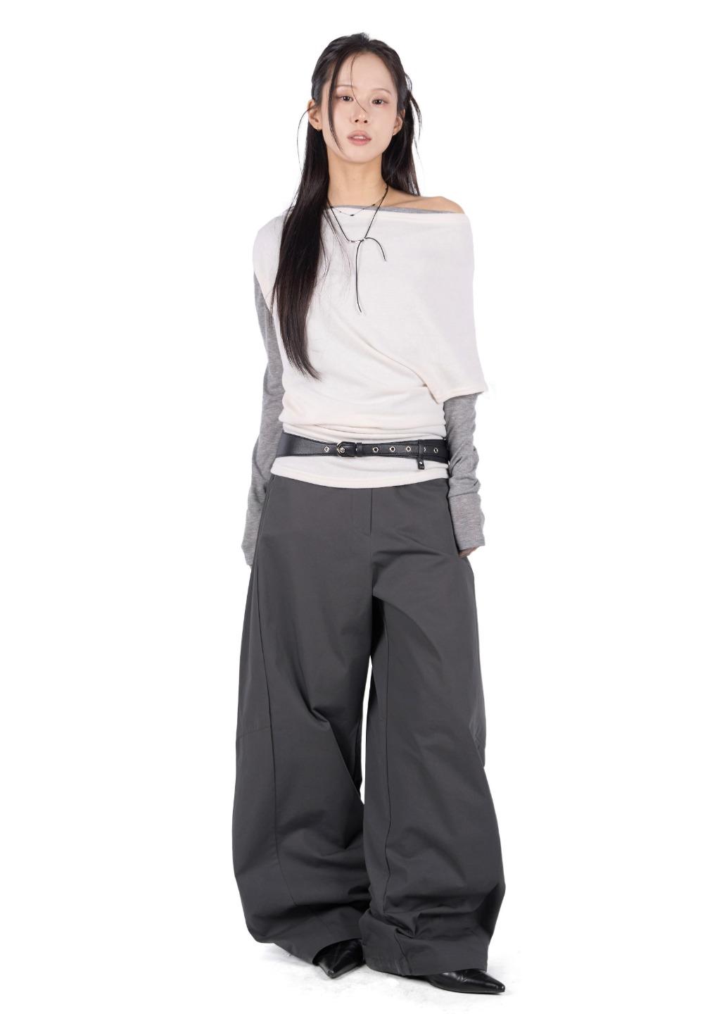 HIGH RISE BARREL PANTS