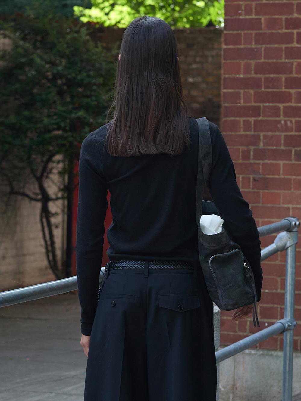 HENRY NECK LONG SLEEVE T-SHIRT_BLACK