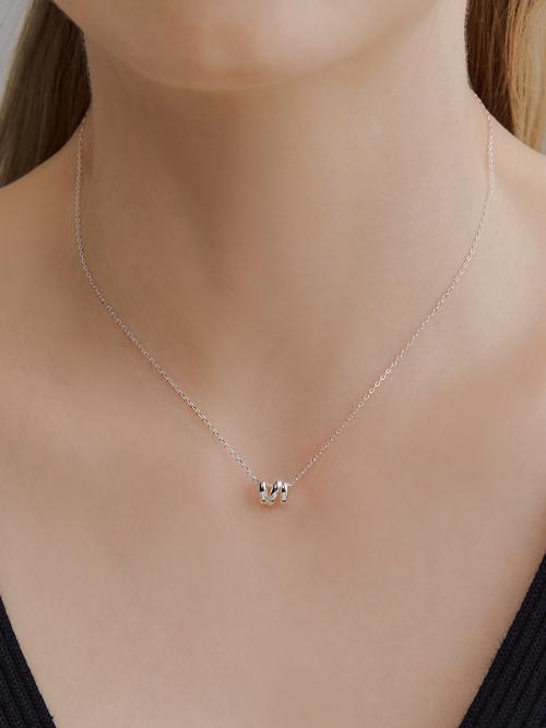 헤이(HEI)  lilies pendant necklace - 후기 | 무신사