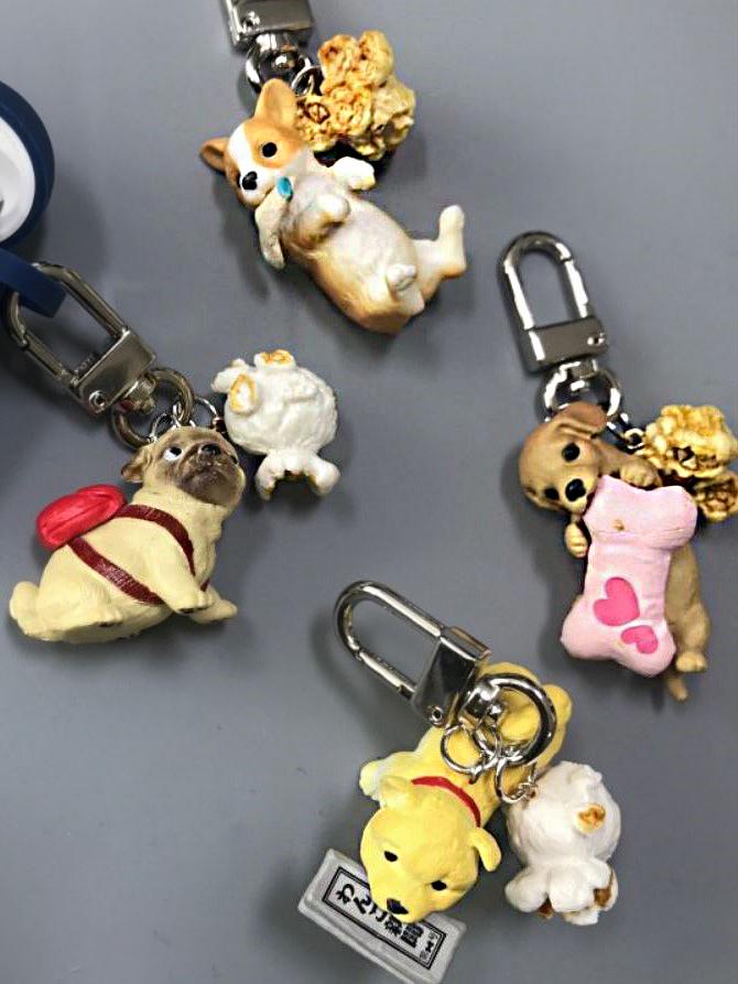 puppy and popcorn keyring