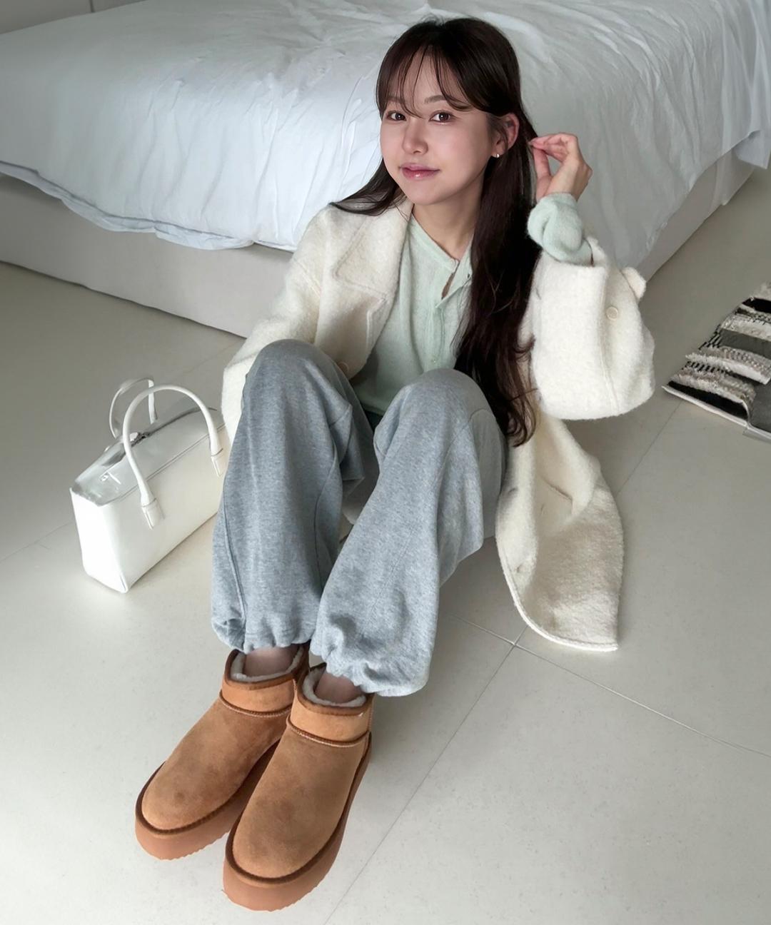 슈펜 [유튜버 지안씨 PICK][WARM UP] 스웨이드 양털 플랫폼 숏부츠 HPCV8EFV04