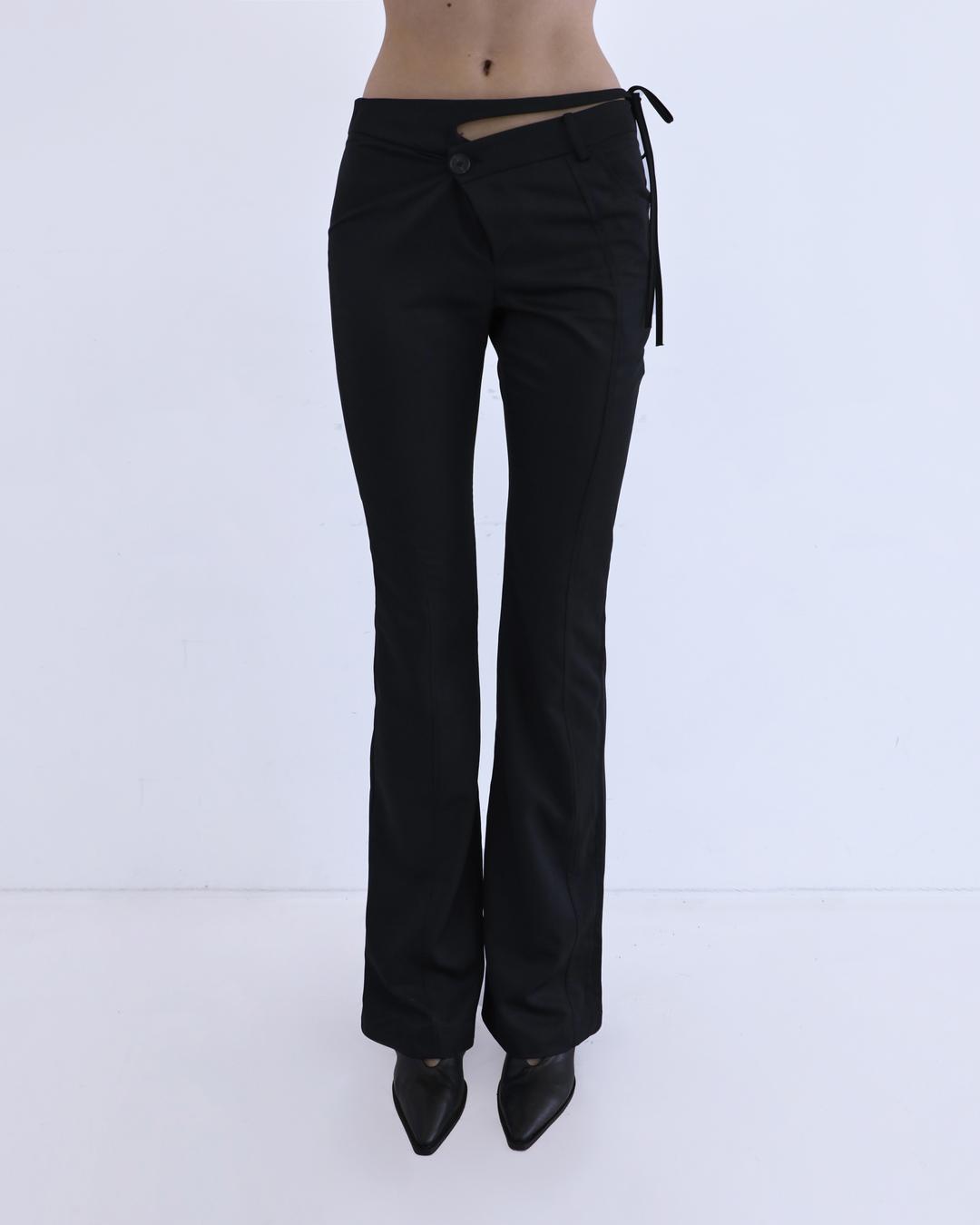 LOW RISE WRAP PANTS [BLACK]