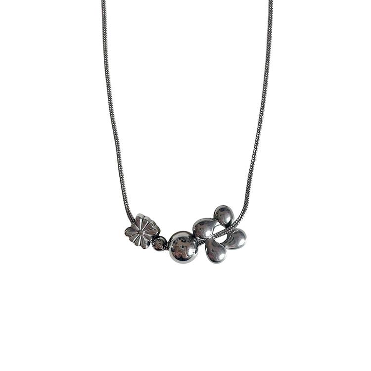 Pinwheel Necklace