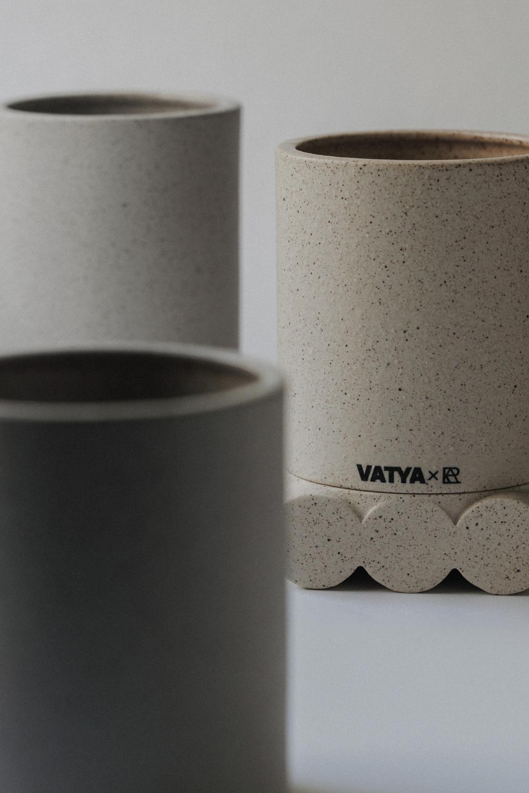 [케라피스 X 밧드야] 도자기 수저통