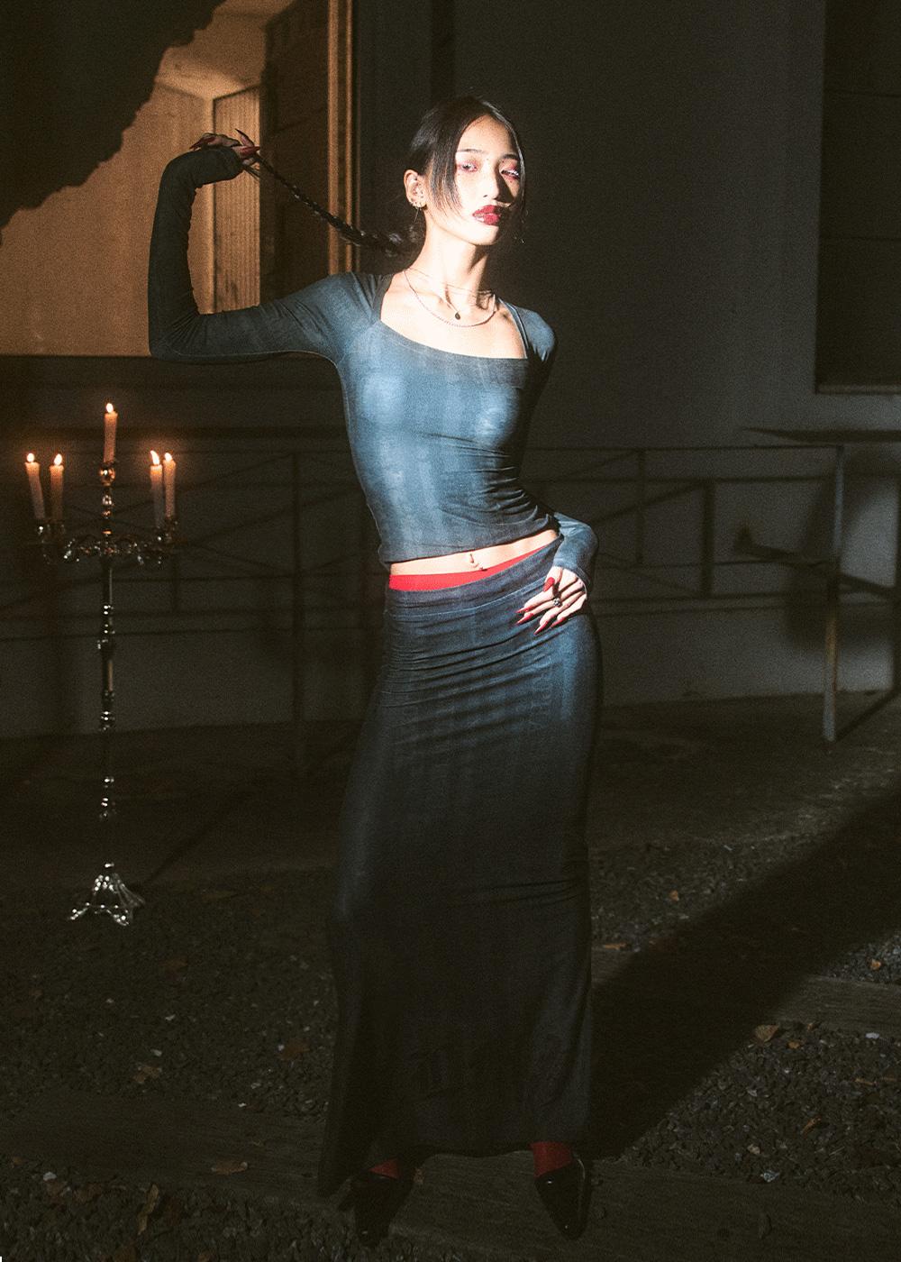 Typo maxi skirt (Charcoal)