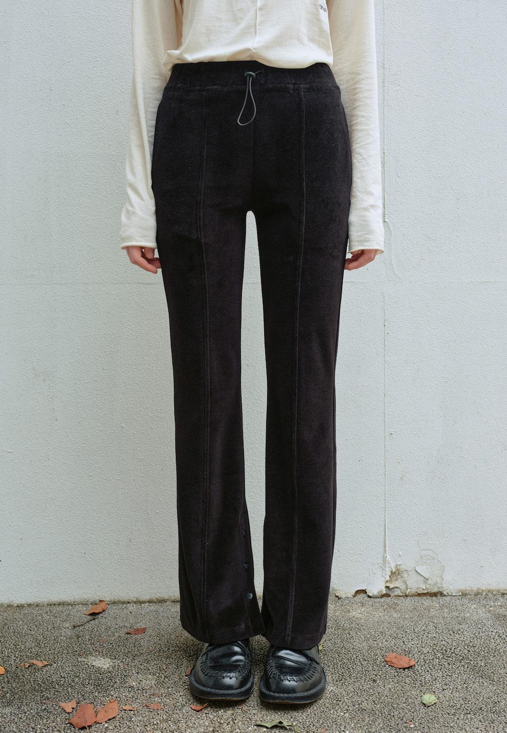VELVET BOOTSCUT BANDING PANTS (BLACK)