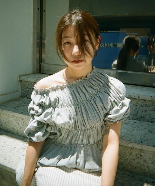 opera top blouse gray