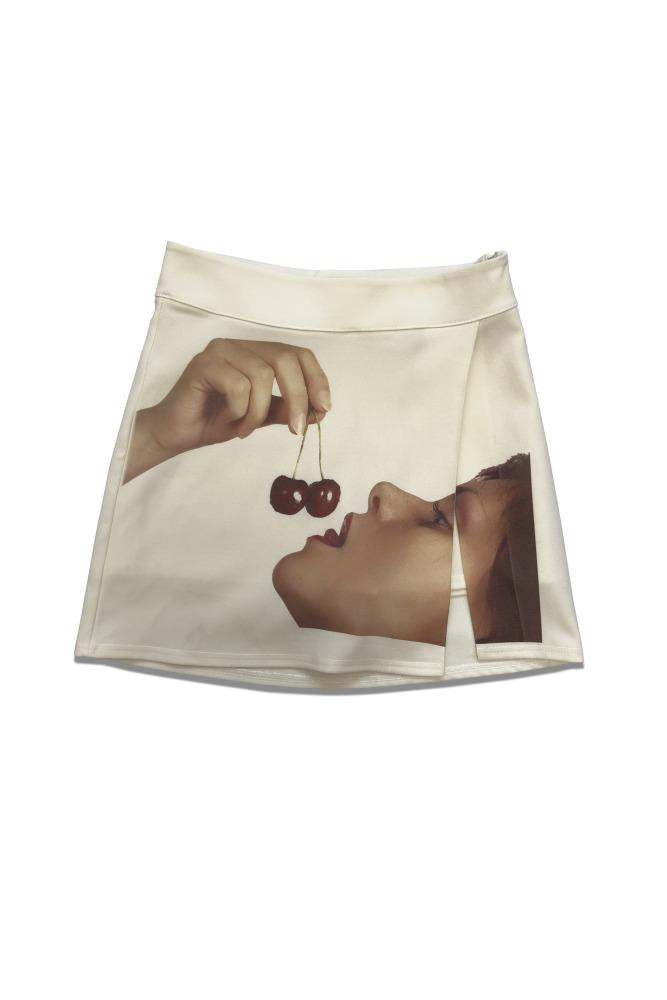 Don't imagine slit skirt