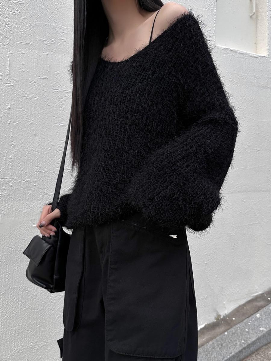 Fluffy V-neck Knit (2color)