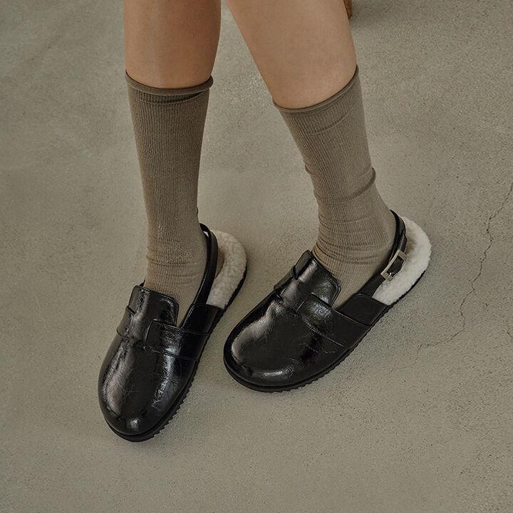 라비 퍼 샌들_뮬_블랙