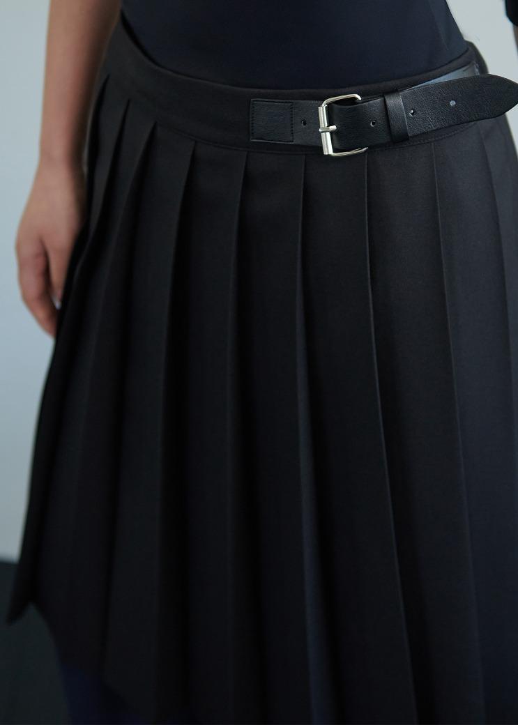 SKIRT01_ Belted pleated skirt_black