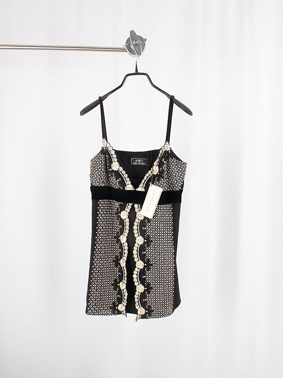 GRACE CONTINENTAL SLEEVELESS - 미사용품