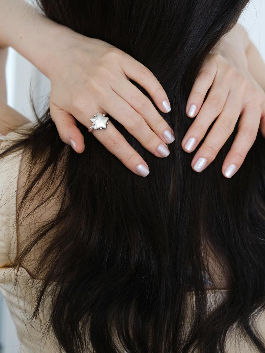 Soft Star Ring