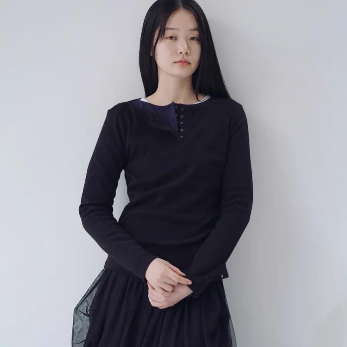 HENLEY NECK BUTTON LONG SLEEVE, BLACK