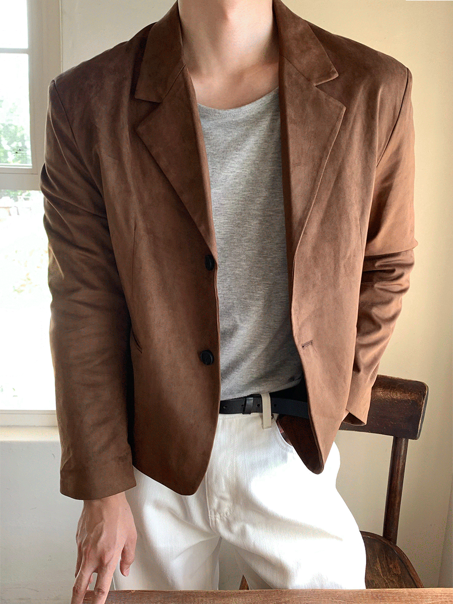 [가을 블레이저를 가장 세련되게 입는 법 ] 에션셜 스웨이드 크롭 블레이저 자켓