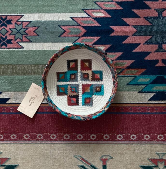 [U.S.A]80s hand-made Navajo pattern woven basket bowl.