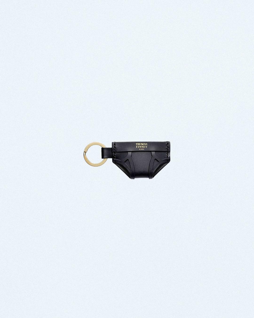 Brief Key Ring in Black Leather — Thomas Finney