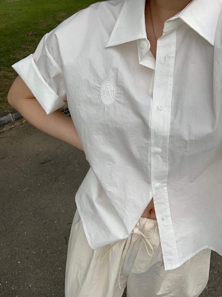 모던자수남방셔츠