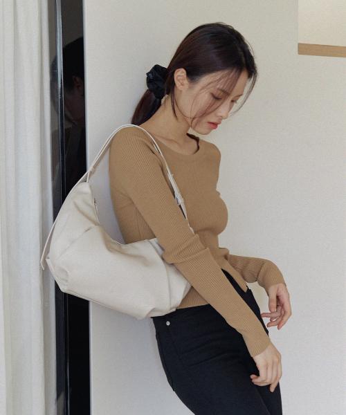 로에브 호보백 Loeb Hobo Bag - 아이보리