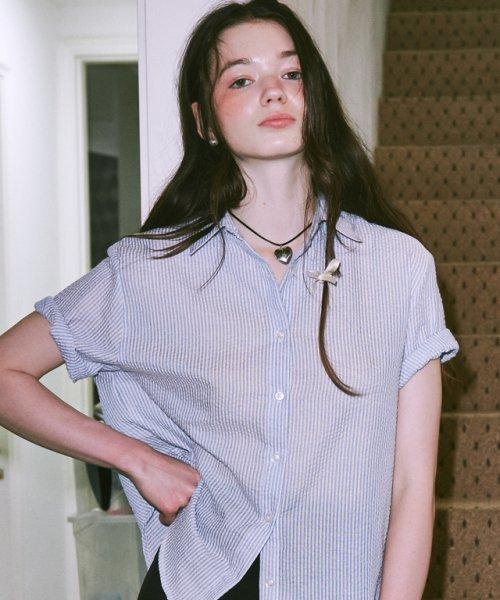SEERSUCKER BASIC SHORT SHIRT BLUE STRIPE