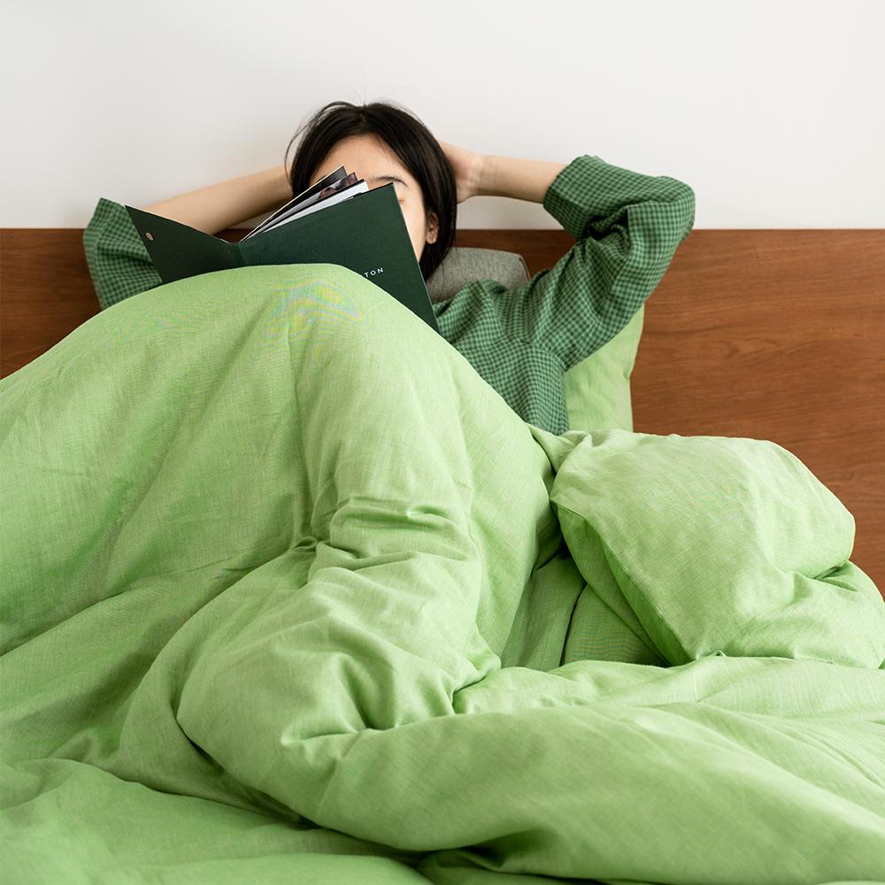 바람에 흔들리는 버드나무 이불 커버