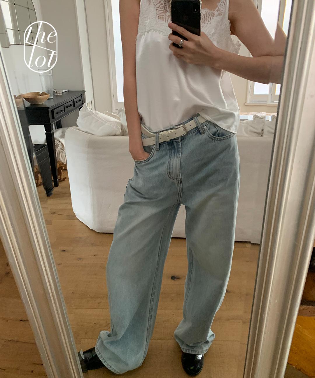 더롯 (일부당일) [liberty] 리버티 리아 와이드 연청 워싱 데님 팬츠 (1color) 일자/청바지/데일리/출근룩/개강룩/캠퍼스룩/나들이룩/여행룩/봄신상