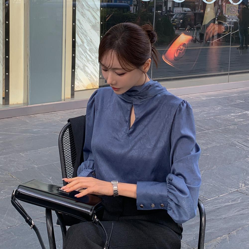 르모 실키 스카프 타이 블라우스