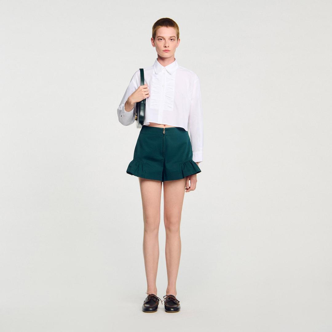 러플 디테일 쇼츠